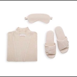 BAREFOOT DREAMS CozyChic Ultra Lite® Luxury Spa Set (Pale Pink)